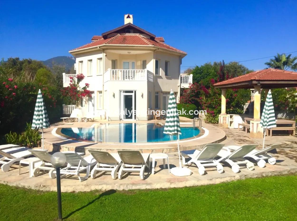 Gemstone Villa - Six Bedroom Villa In Gülpınar Dalyan