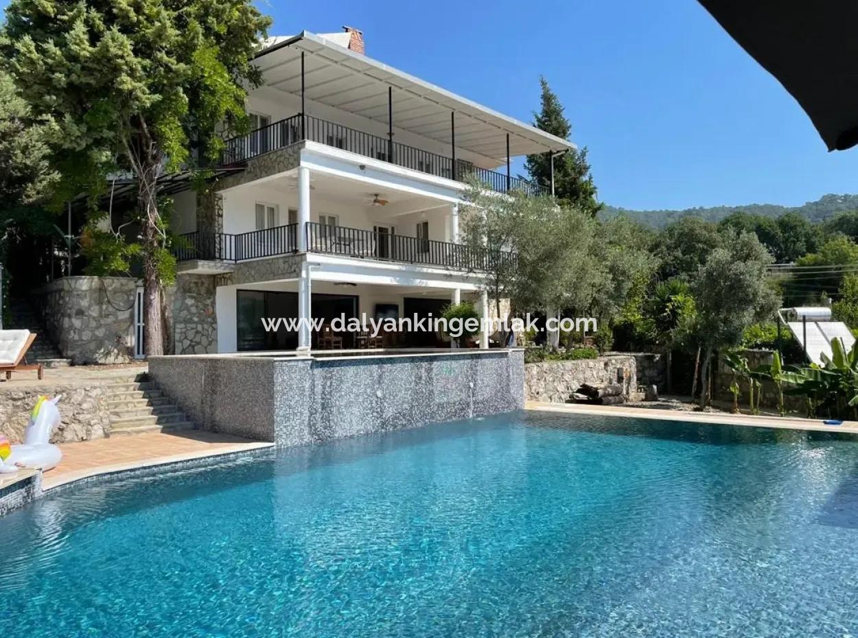 Çandır Satılık Villa