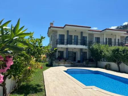 Dalyan Gülpınarda Satılık Villa