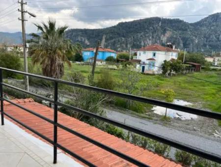 Dalyan Okçular Da 1000 M2 Arsa İçersinde Satılık Villa